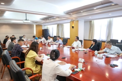 依法促進民營經(jīng)濟高質量發(fā)展——喻云林強調確保民營經(jīng)濟促進條例草案立得住、行得通、真管用